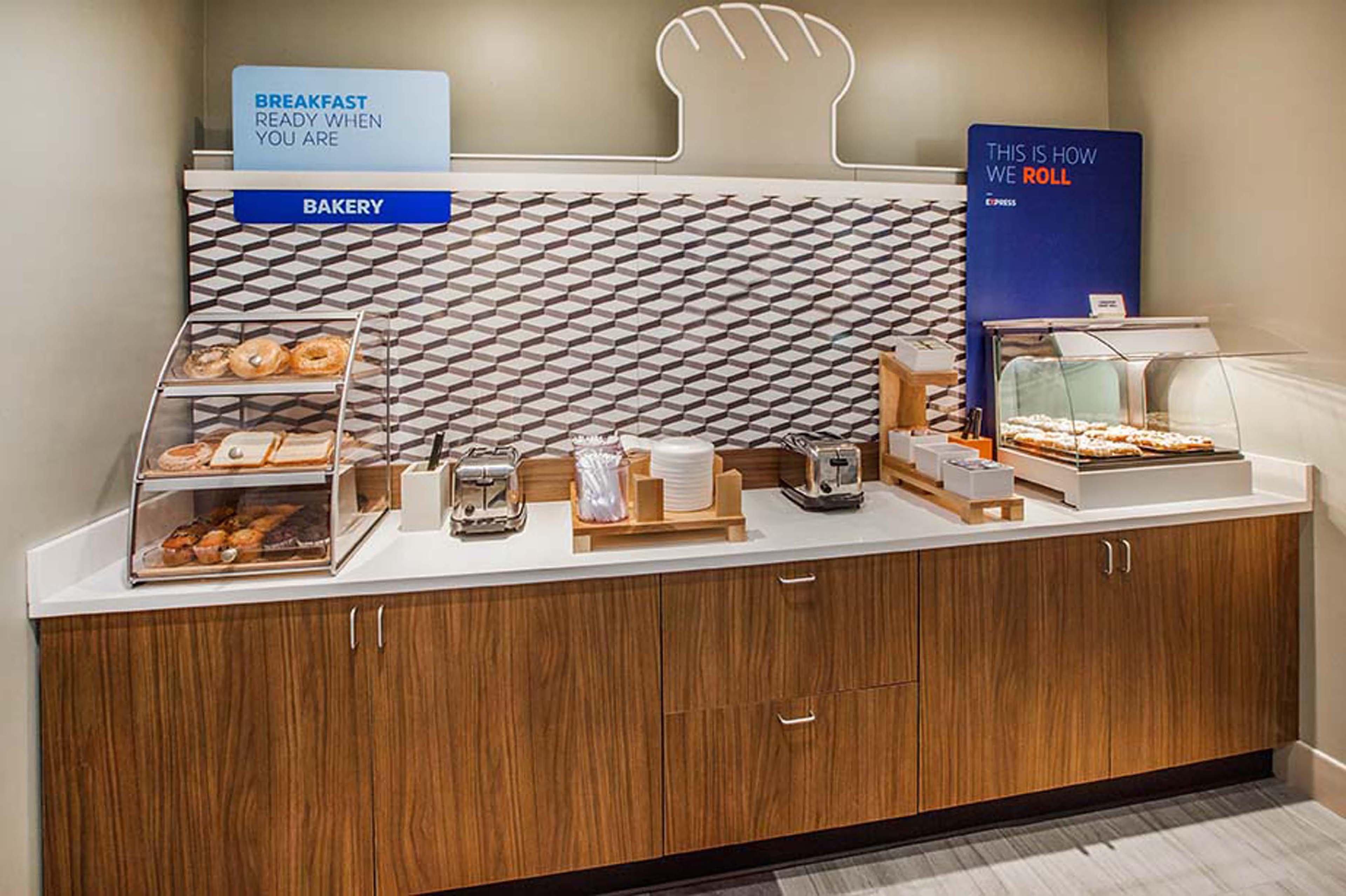 Holiday Inn Express Atlantic City W Pleasantville By Ihg Ег Харбър Тауншип Екстериор снимка